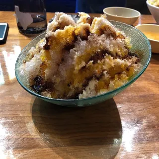 Shaved Ice W/ 4 Toppings
