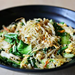 Stir-Fried Vegetable Vermicelli with Egg