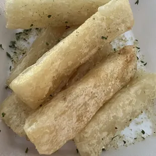 Delicious yucca fries