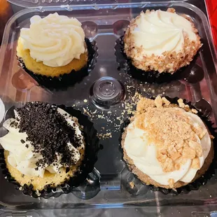 Vanilla (upper left); Carrot Cake (upper right); Vanilla Oreo (lower left); Cinnamon Toast Crunch (lower right)!