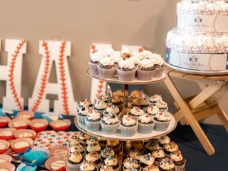 Cupcake Inn