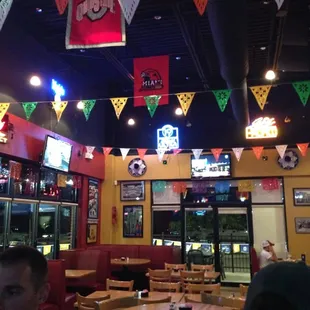 Coco's Mexican Bar &amp; Grill interior
