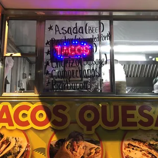 interior, tacos