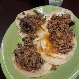 Asada and carnitas street tacos (no onions or cilantro)