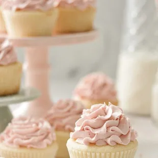 Vegan Vanilla Cupcakes.