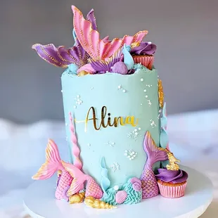Mermaid birthday cake.