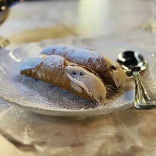 Cannoli