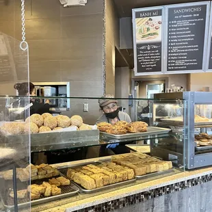 bagels, interior