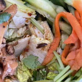 72. Grilled Chicken Salad Bowl
