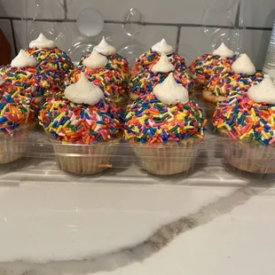 Pro tip, buy more cupcakes than you need. You NEED extras