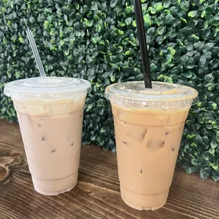 On the left is an iced chai latte and on the right is the iced vanilla latte.