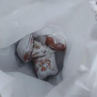 Mini order of beignets