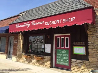 Chantilly Cream Dessert Shop/Cafe