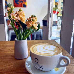 Black salt caramel latte   IG: @fooddeclassified