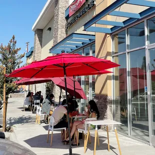 Outdoor seating at Coffee &amp; Water Lab