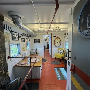 Entrance to train car