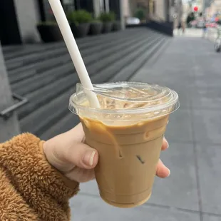 Iced Vanilla Latte W/