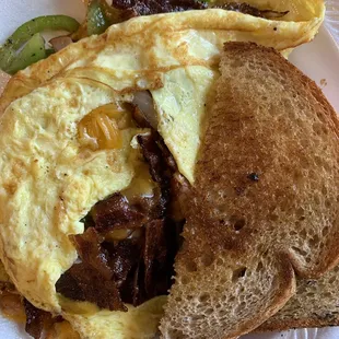 Southwest Omelette w/ wheat toast
