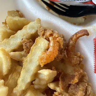 Fried shrimp and fish platter very sad for someone to serve . Do not recommend s