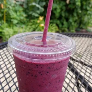 Medium mixed berry smoothie. Delicious!