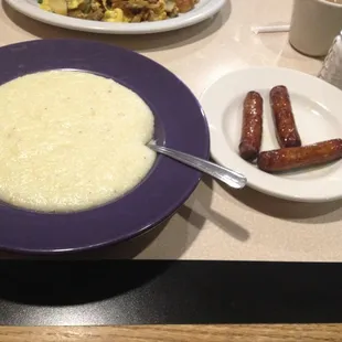 Grits and links.