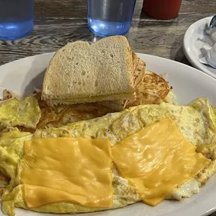 Cheese omelet, hash browns and toast!