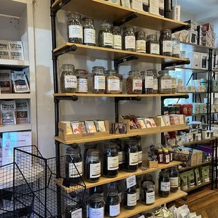 Loose leaf tea you can buy by the ounce.