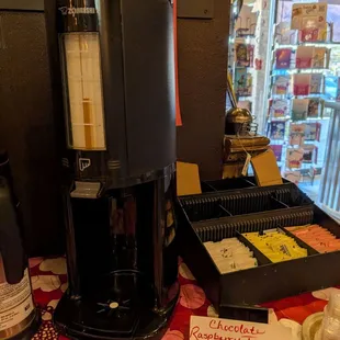 Sampler Coffee Machine