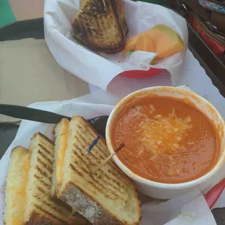 Grilled Cheese & Tomato Bisque Combo