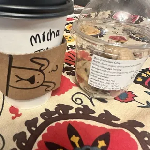 Mocha latte and chocolate chip muffins (with a hint of cinnamon)