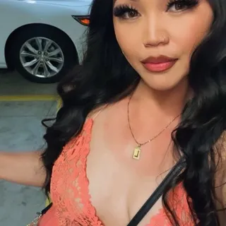 Nana S.
