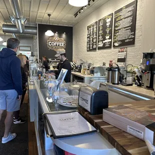 sushi and sashimi, interior