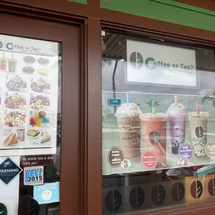 3/25/22 - Storefront (between Tadashi and Oh My Grill)