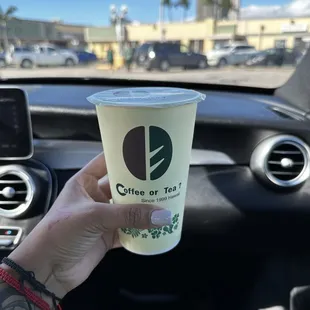 Vanilla milk tea