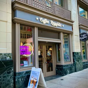 Coffee Republic - Metro Center