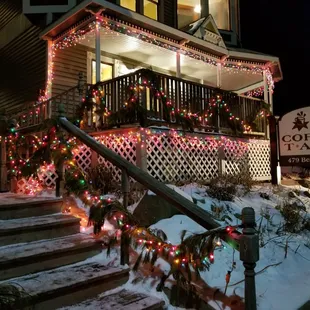 Absolutely love this coffee shop!