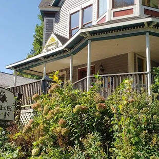 Front of building from sidewalk