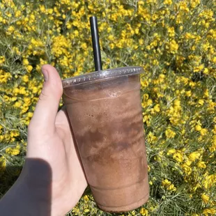 Cacao Protein Power Pak - Perfectly blended organic cacao, cinnamon, pea protein, chia, honey, banana, espresso, and almond milk.