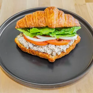 Tuna croissant