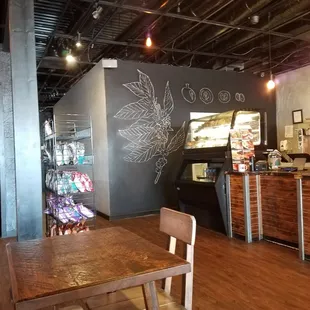 Food display and cool wall
