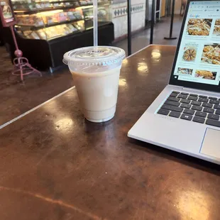 Iced Vanilla Latte