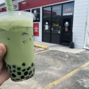 Raspberry tea with Matcha powder