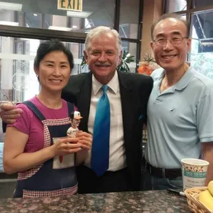 Mr Rick Dempsey visited coffee land.. Q 1983 World Series MVP