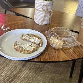Cinnamon Raisin Bagel