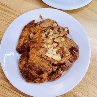 Almond Croissant