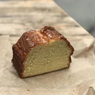 Lemon Pistachio Pound Cake
