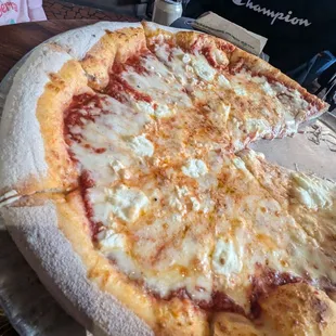 Five cheese pizza