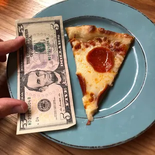 food, pizza