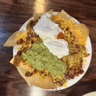 Loaded half portion nachos