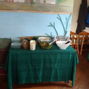 This is the sorriest salad bar. EVER.